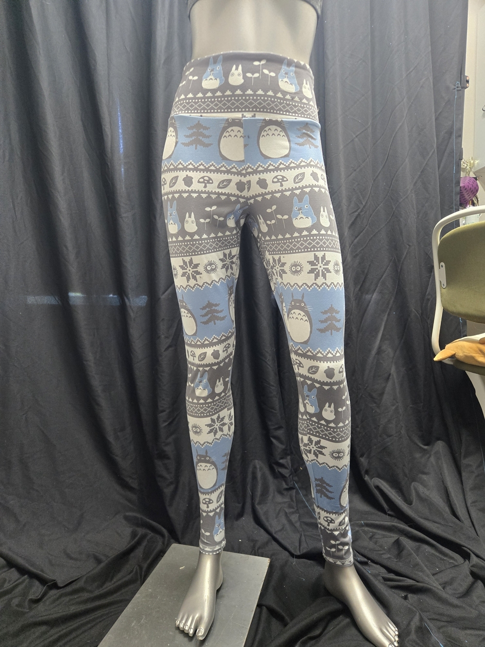 Blue & Gray Totoro Pattern Leggings